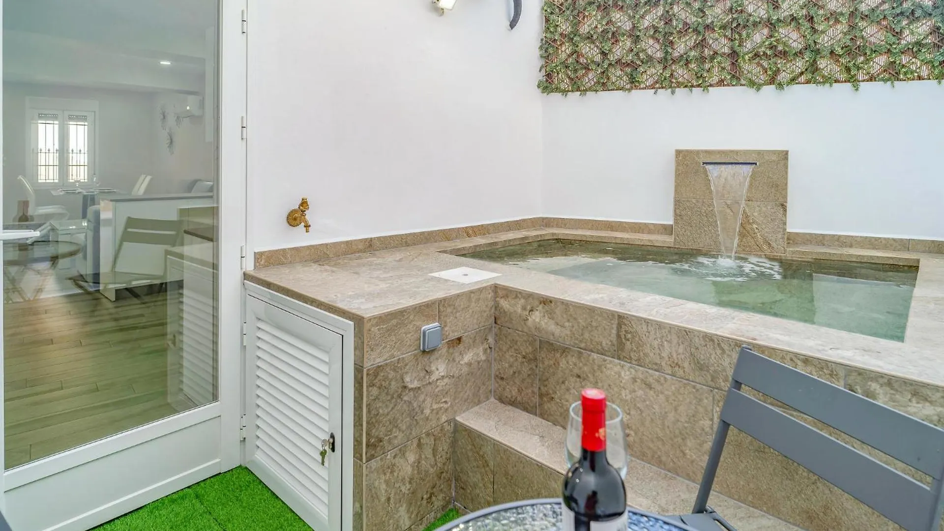 Two-Bedroom Stunning Home In El Gastor