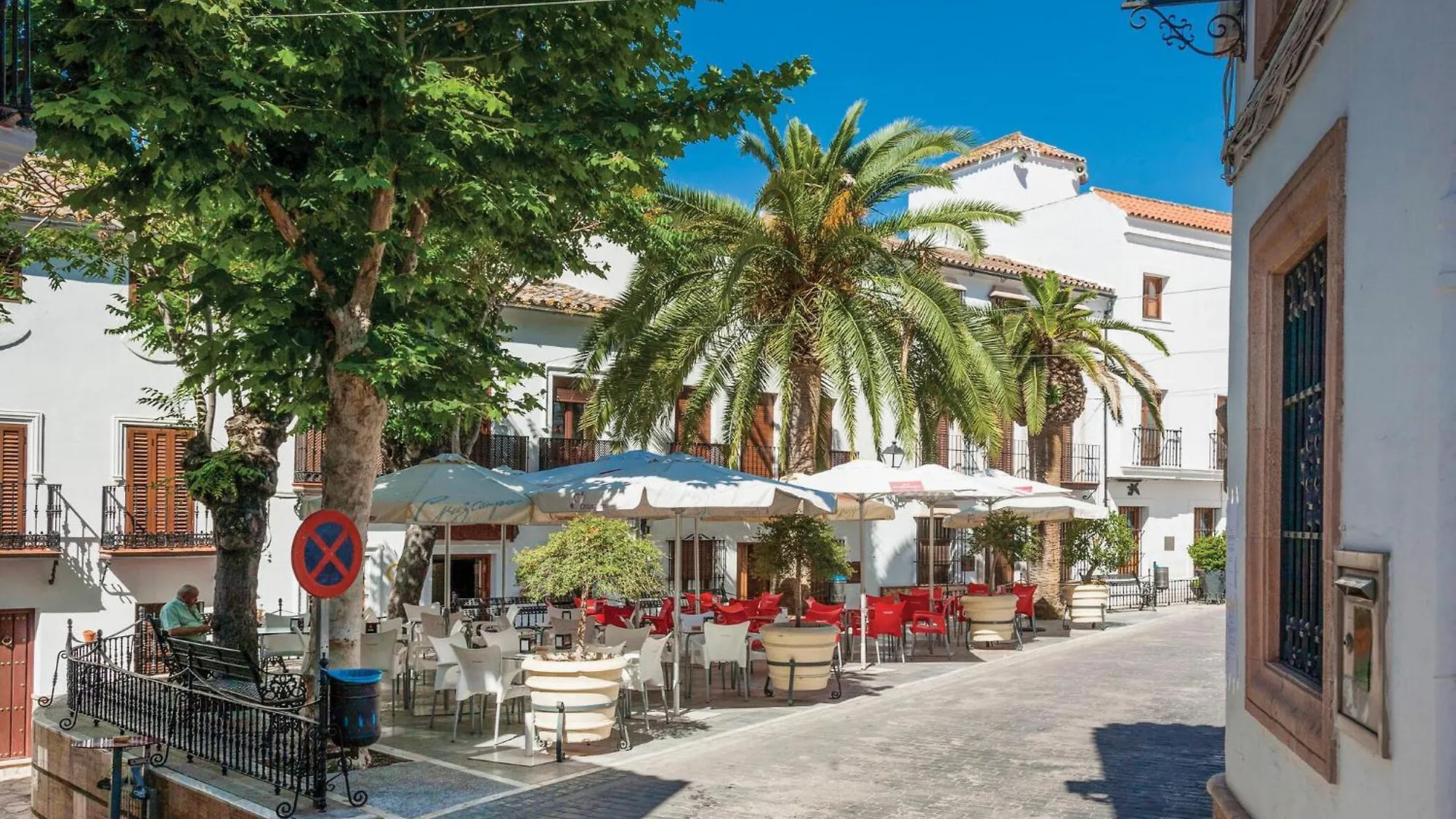 Two-Bedroom Stunning Home In El Gastor Spain